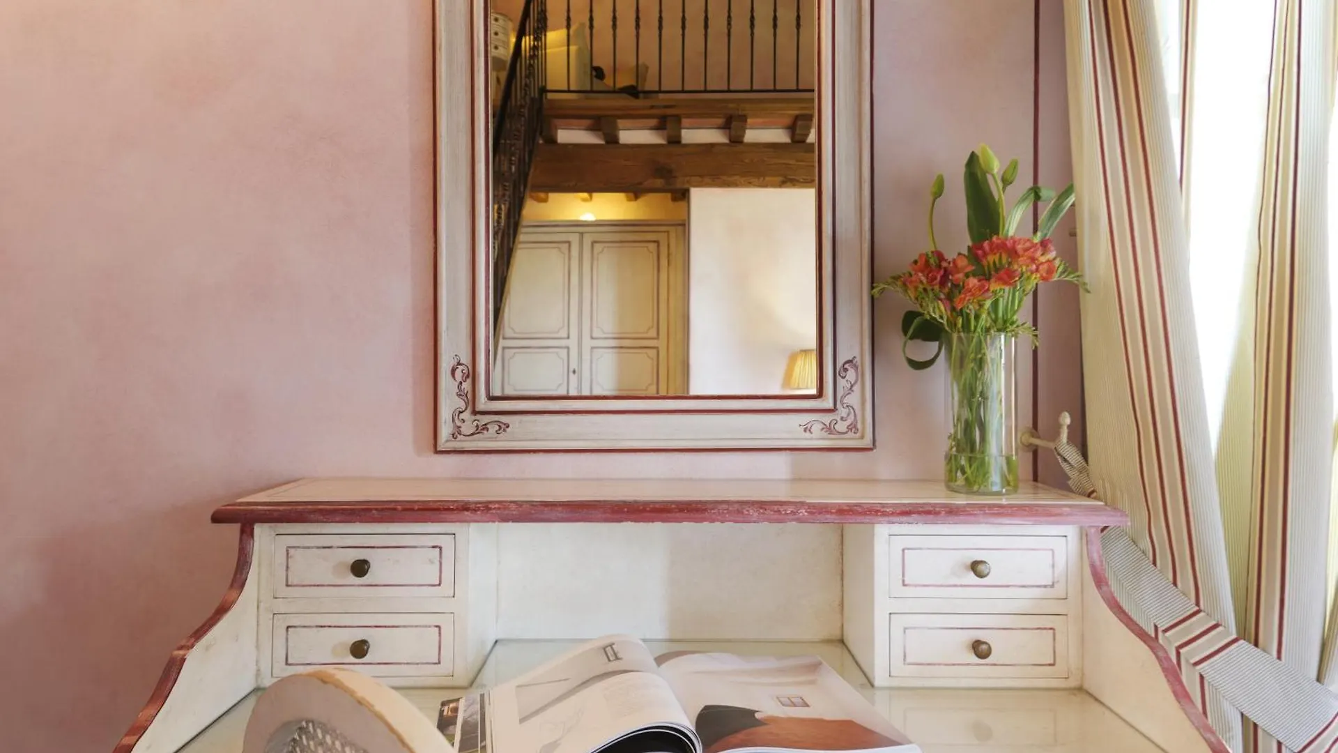 ***  Relais La Leopoldina Hotel Bettolle Italy