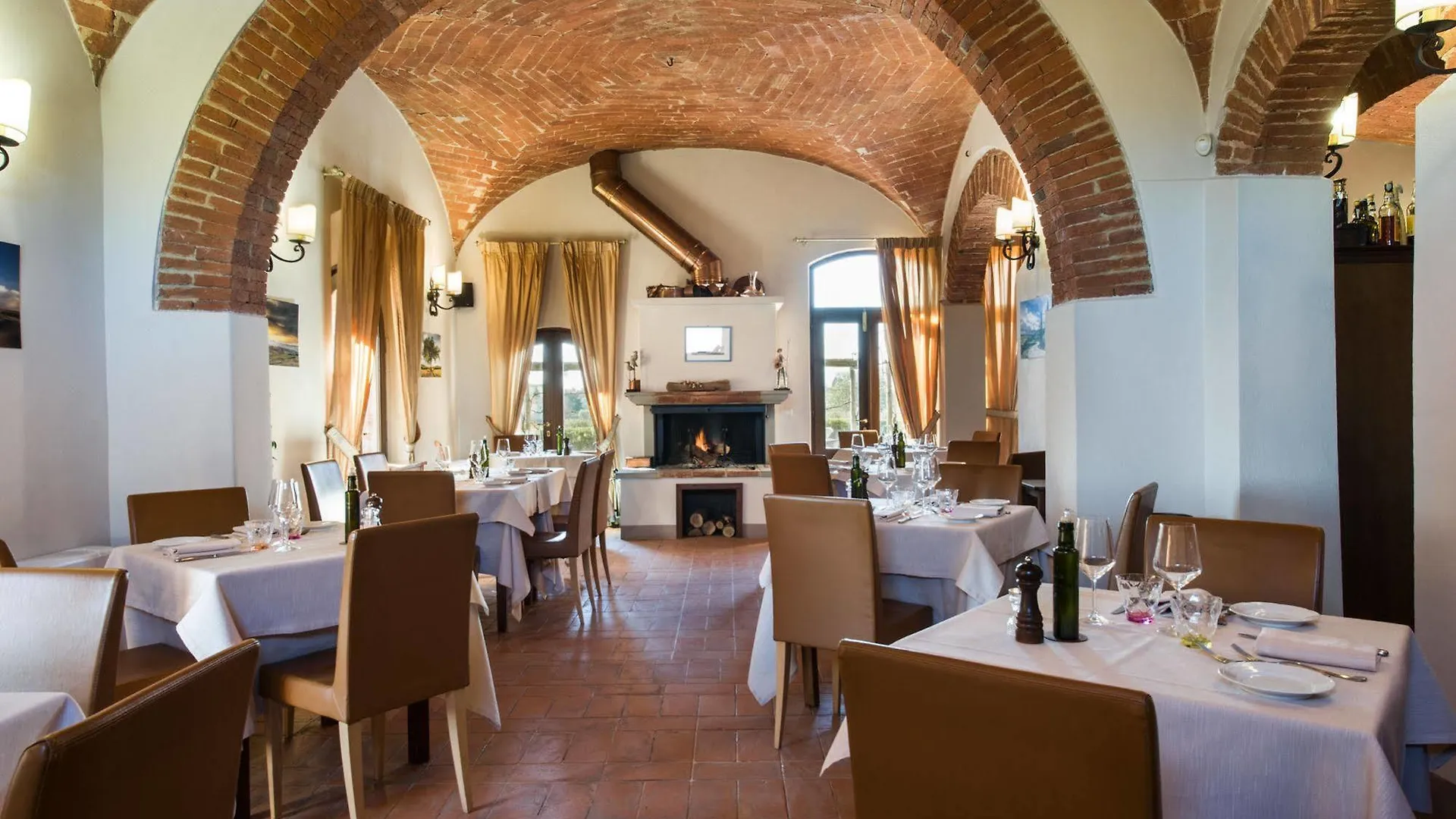 ***  Hotel Relais la Leopoldina Bettolle Italia